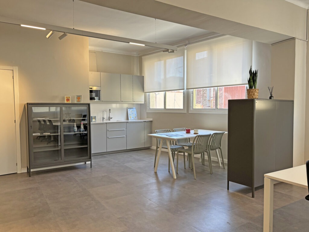Alquiler Oficina 120m² en Gràcia (Barcelona)